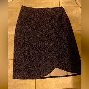 Ripskirt NWOT XL
